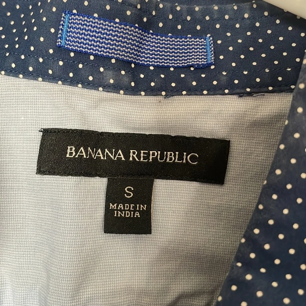 Banana Republic button down dress shirt